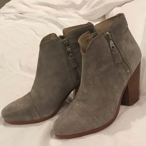 Rag & Bone Margot Bootie in Light Grey